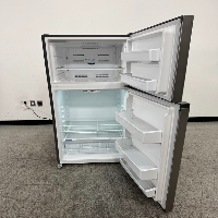 Frigidaire Refrigerator / Freezer Combo image 2